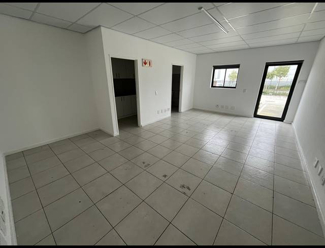 420M² WAREHOUSE TO LET IN RIVERGATE